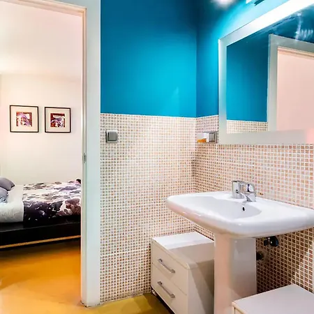 Artqhost Jerez Huge Loft & Free Parking דירה חרז