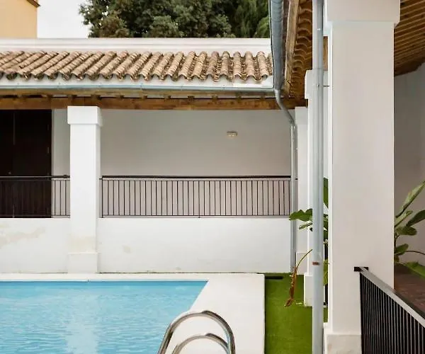 Artqhost Jerez Huge Loft & Free Parking * Jerez de la Frontera