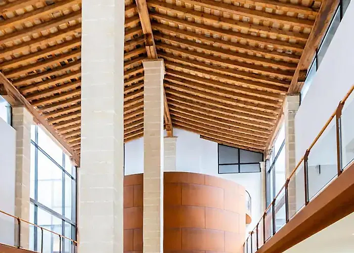 Artqhost Jerez Huge Loft & Free Parking *