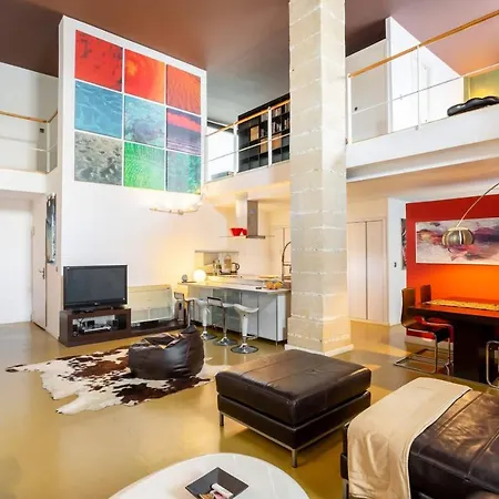 شقة Artqhost Jerez Huge Loft & Free Parking *