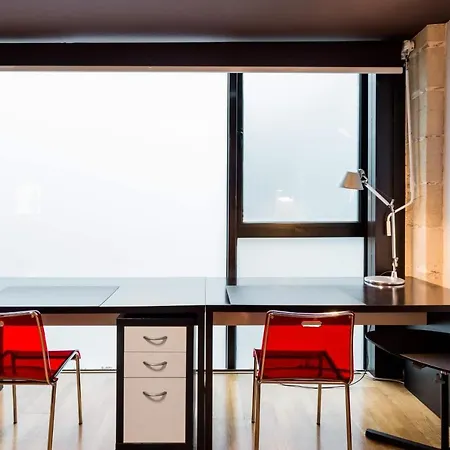 Artqhost Jerez Huge Loft & Free Parking شقة