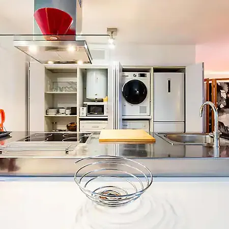 Artqhost Jerez Huge Loft & Free Parking شقة *